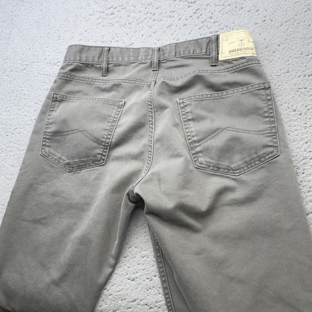 Patagonia Jeans Mens 31x32 Gray Chino Performance Twill Slim Straight Stretch - Picture 13 of 16